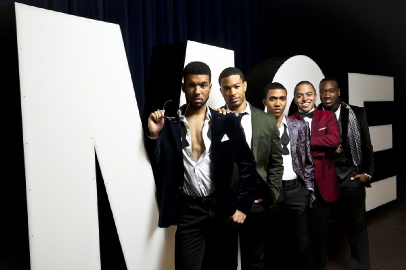 Photo Flash: First Look at the Cast of Arena Stage's FIVE GUYS NAMED MOE in Costume  Image