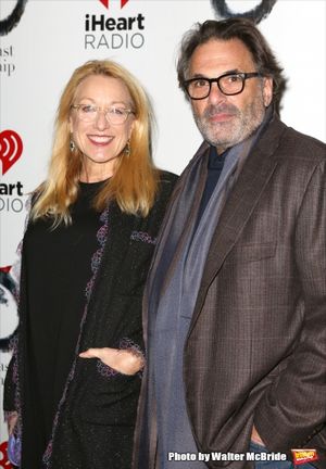 Patricia Wettig and Ken Olin  Photo