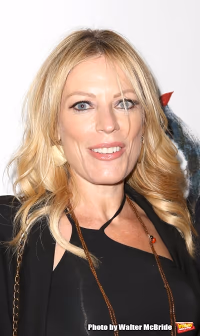 Sherie Rene Scott   Photo