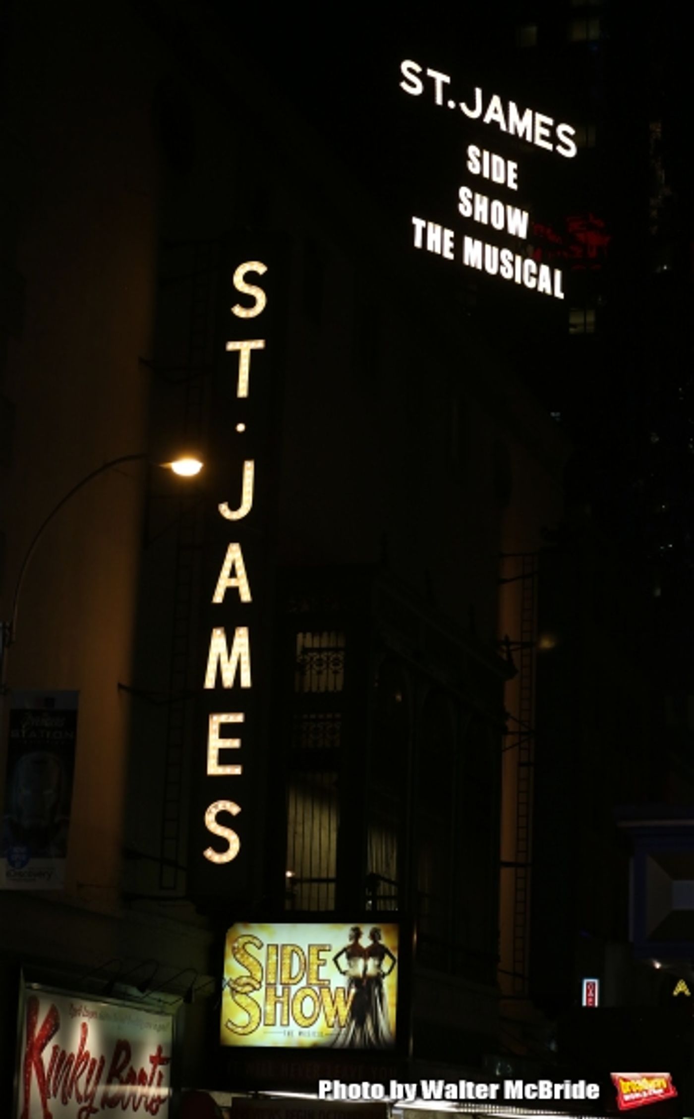 Photo Coverage: The Twins Are Back! SIDE SHOW Begins Previews on Broadway  Image