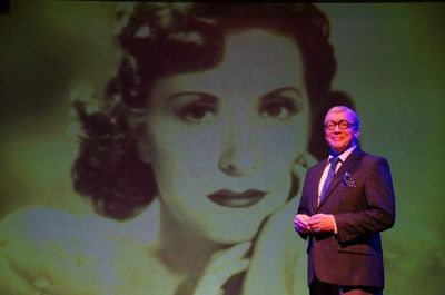 Bruce Connelly Photo