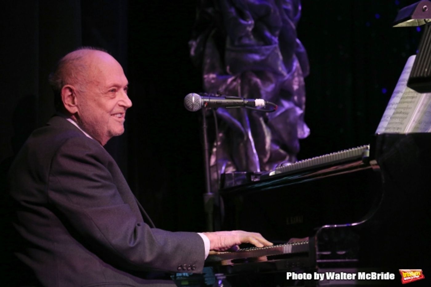 Photo Coverage: Great Writers Thank Their Lucky Stars at Dramatists Guild Fund Gala - Part One  Image