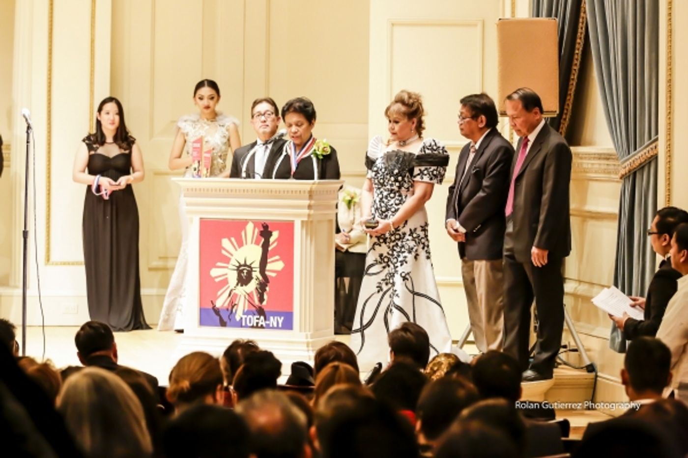Photo Coverage: 4th The Outstanding Filipino Americans in New York Awards at Carnegie Hall  Image