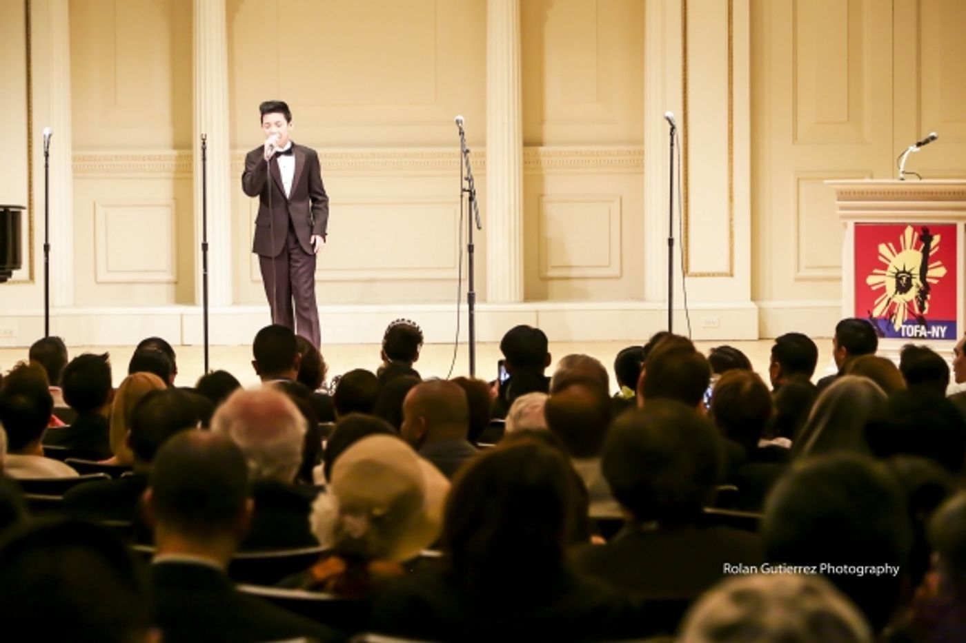 Photo Coverage: 4th The Outstanding Filipino Americans in New York Awards at Carnegie Hall  Image