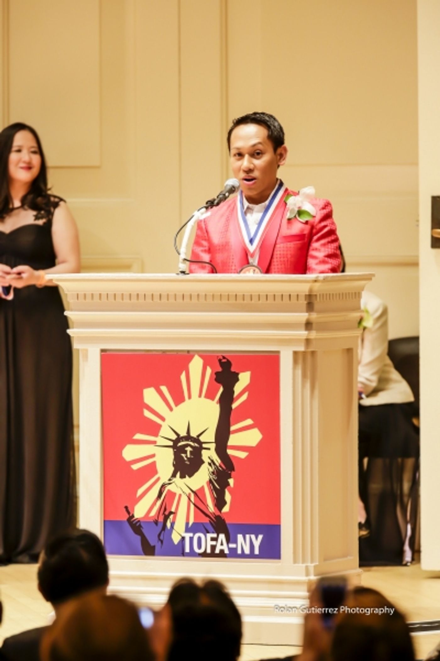 Photo Coverage: 4th The Outstanding Filipino Americans in New York Awards at Carnegie Hall  Image