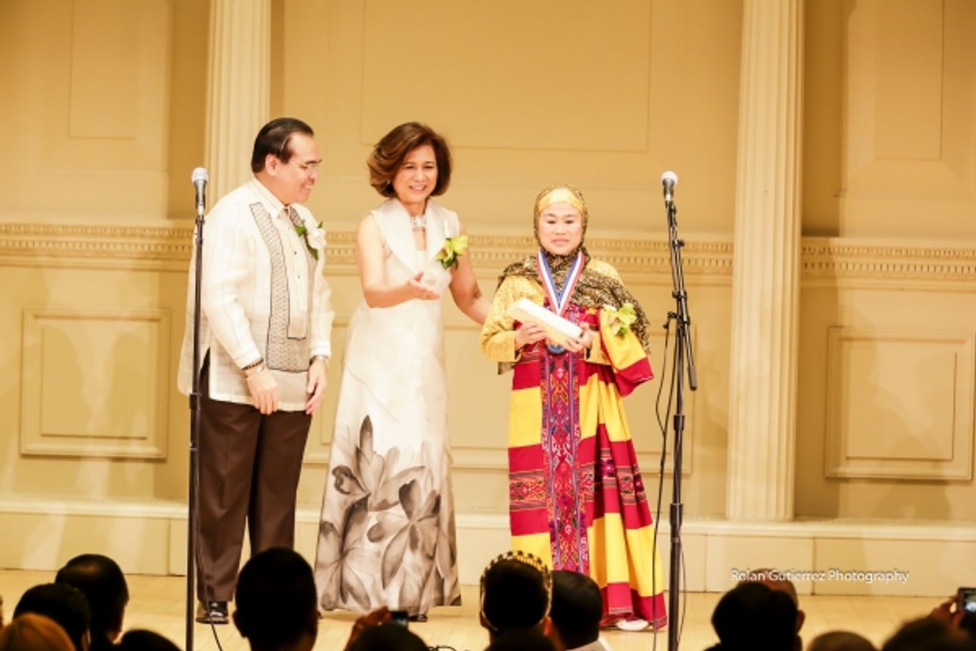 Photo Coverage: 4th The Outstanding Filipino Americans in New York Awards at Carnegie Hall  Image