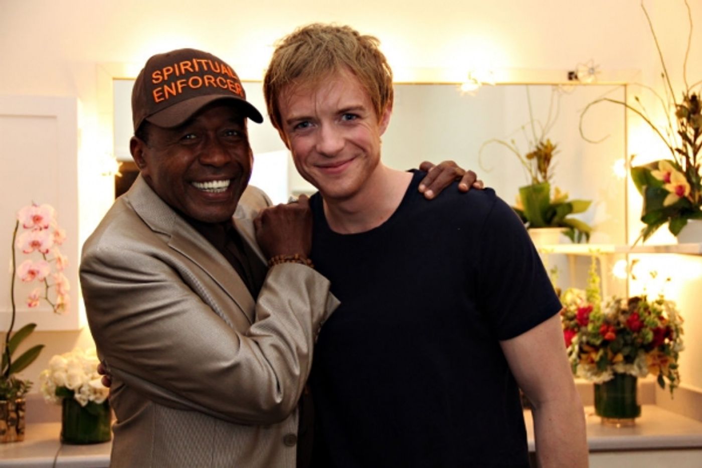 Photo Flash: Ben Vereen Reunites With PIPPIN Cast on National Tour  Image