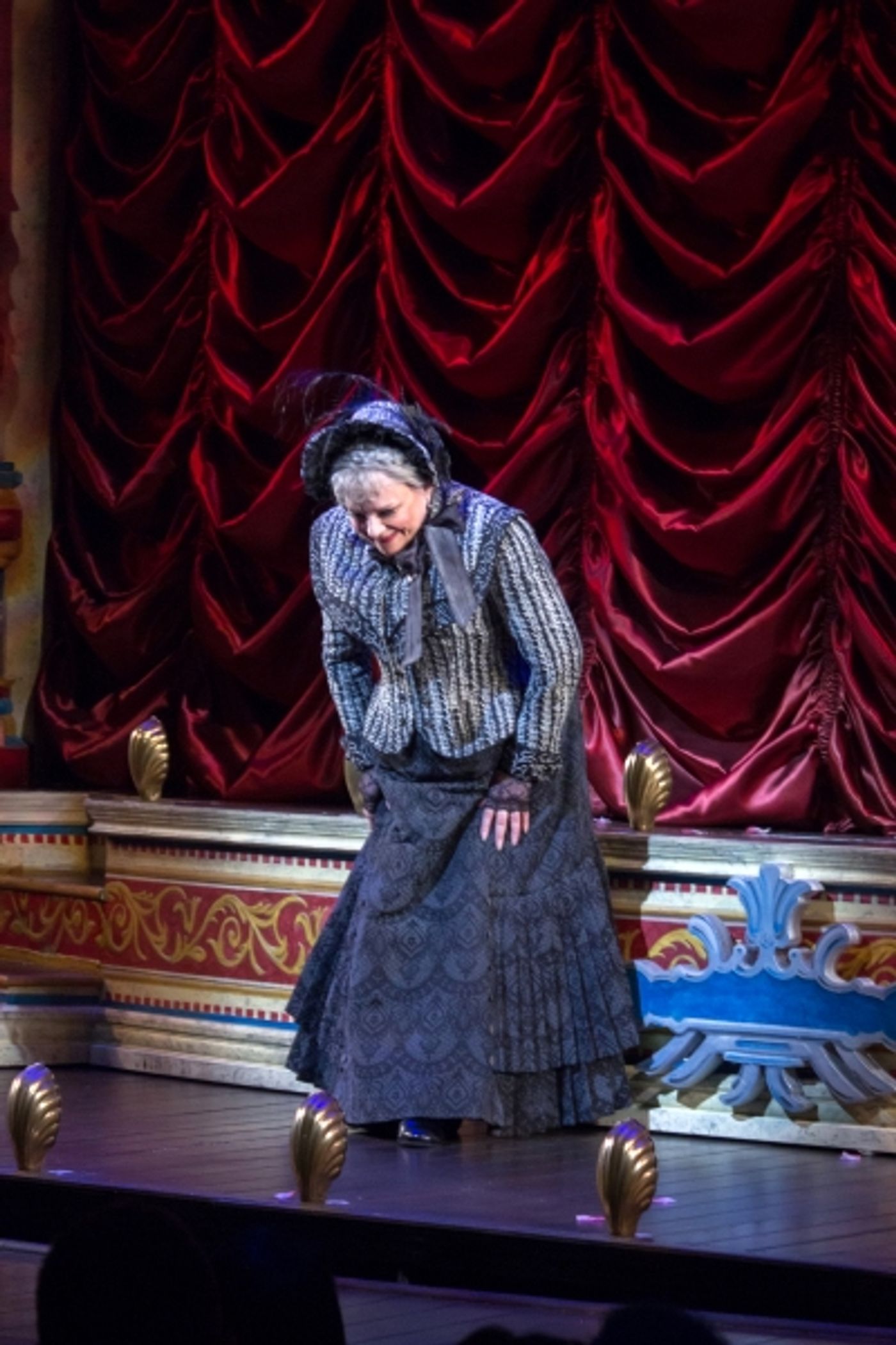 Photo Coverage: Carole Shelley and Catherine Walker Take First Bows in A GENTLEMAN'S GUIDE TO LOVE AND MURDER  Image