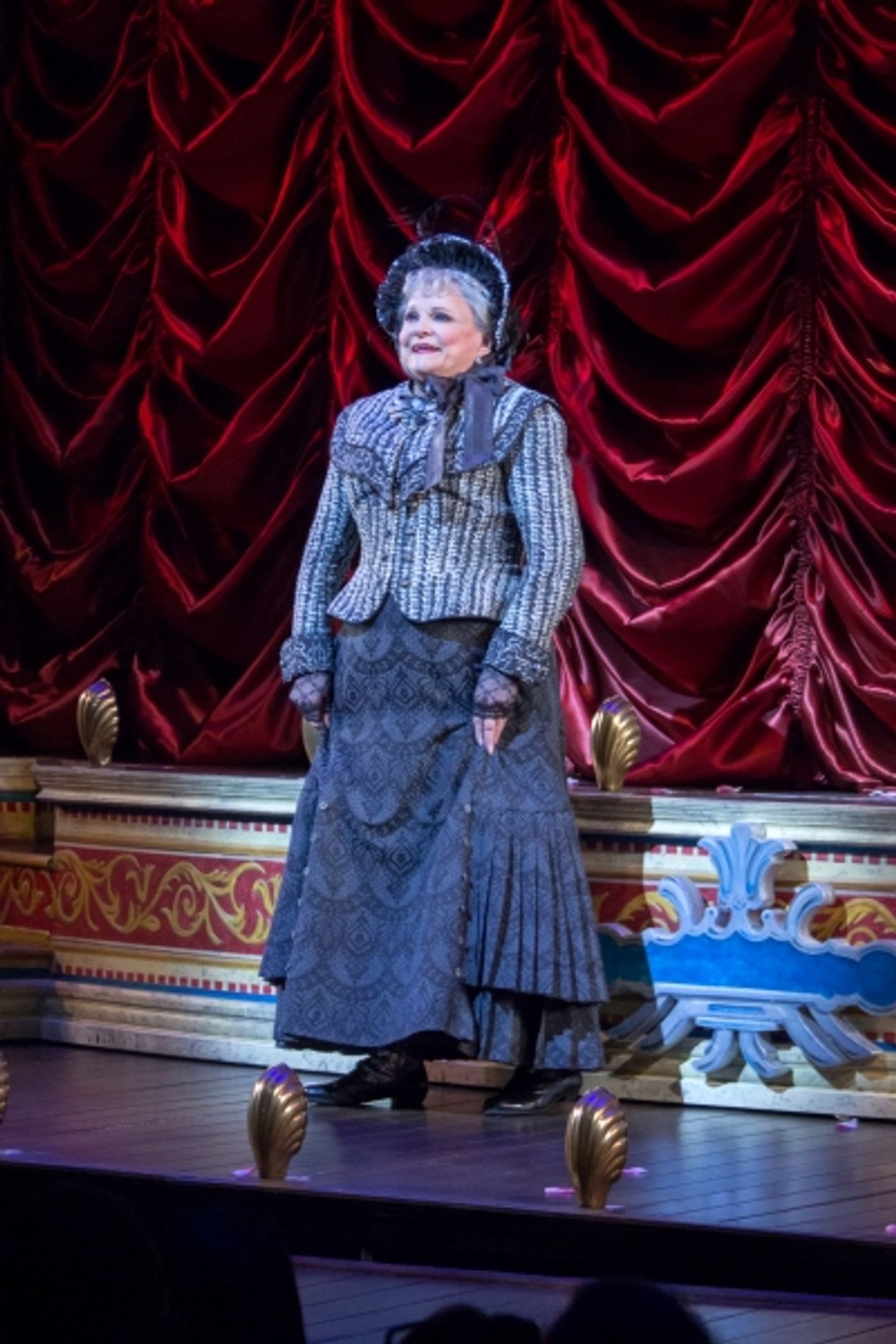 Photo Coverage: Carole Shelley and Catherine Walker Take First Bows in A GENTLEMAN'S GUIDE TO LOVE AND MURDER  Image