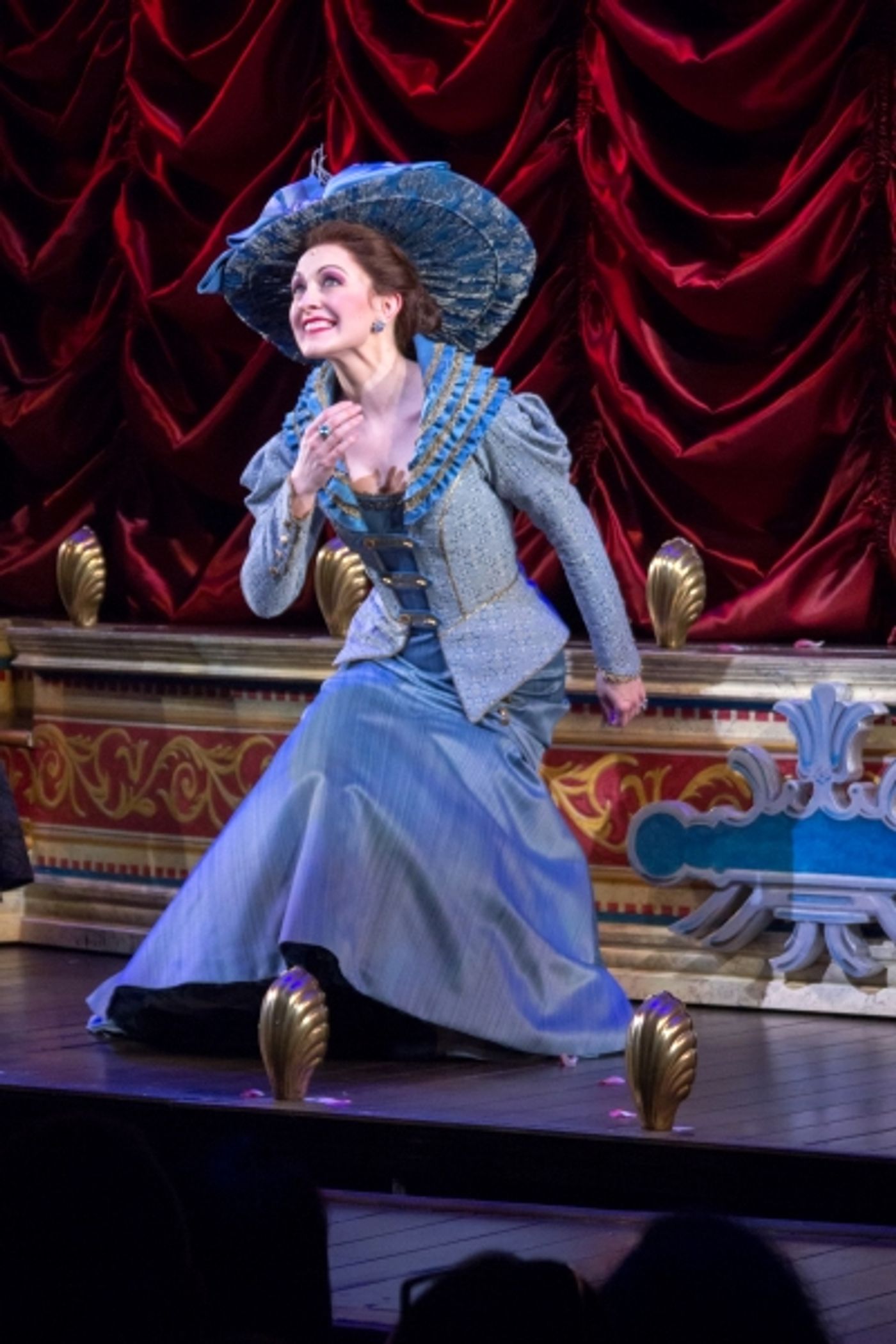 Photo Coverage: Carole Shelley and Catherine Walker Take First Bows in A GENTLEMAN'S GUIDE TO LOVE AND MURDER  Image