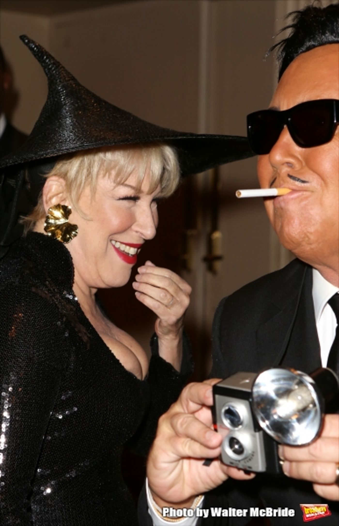 Photo Coverage: Bette Midler Hosts 19th Annual Hulaween Gala: Fellini Hulaweeni Image