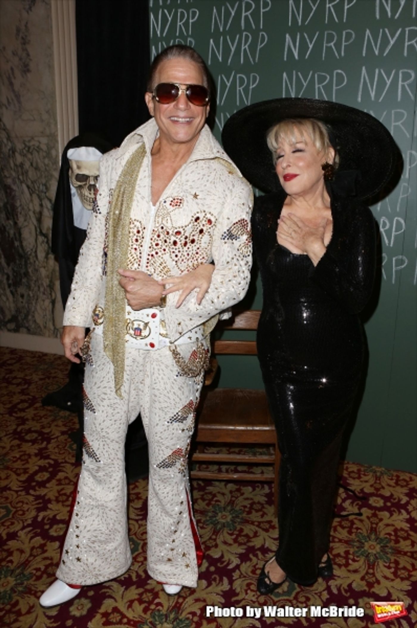 Photo Coverage: Bette Midler Hosts 19th Annual Hulaween Gala: Fellini Hulaweeni Image