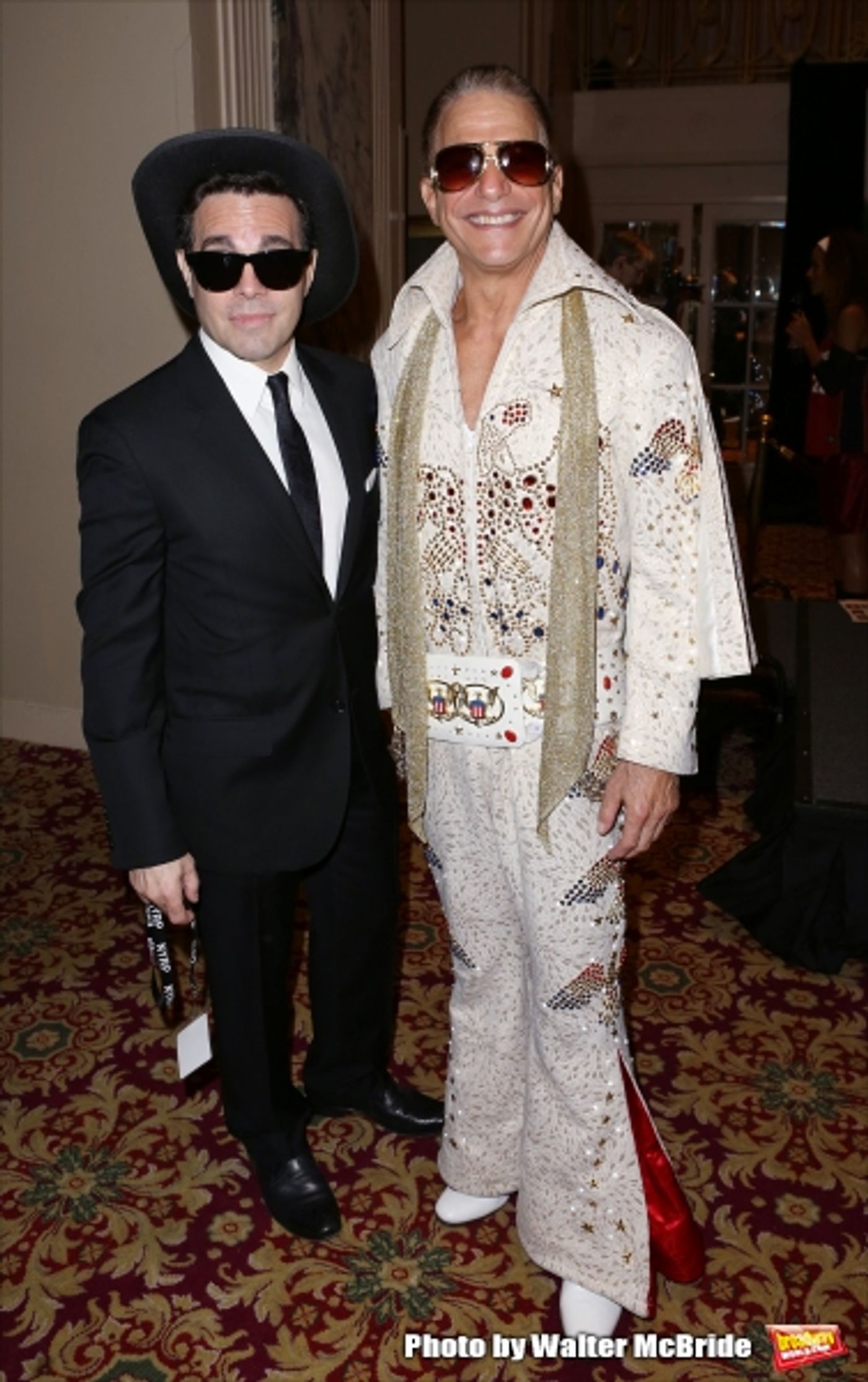 Photo Coverage: Bette Midler Hosts 19th Annual Hulaween Gala: Fellini Hulaweeni Image