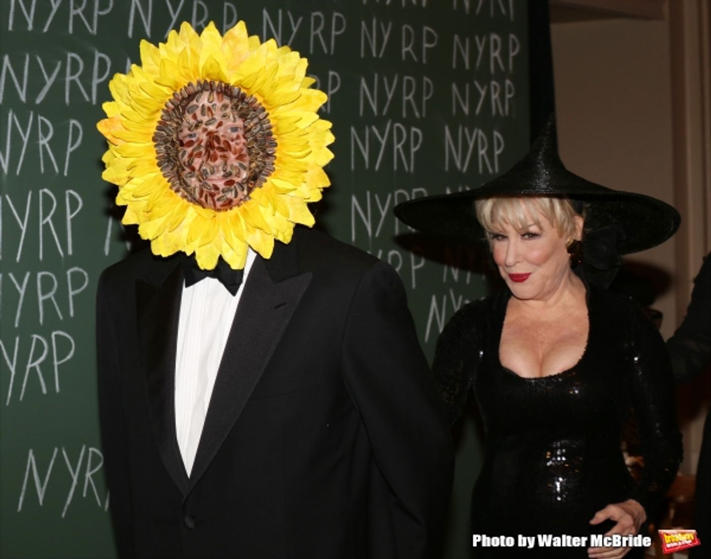 Photo Coverage: Bette Midler Hosts 19th Annual Hulaween Gala: Fellini Hulaweeni Image