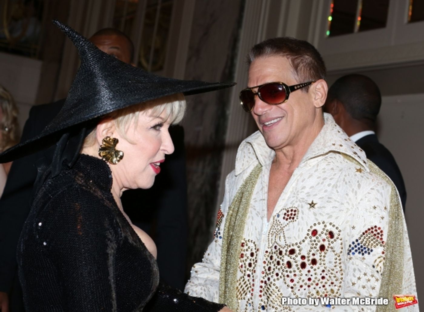 Photo Coverage: Bette Midler Hosts 19th Annual Hulaween Gala: Fellini Hulaweeni Image