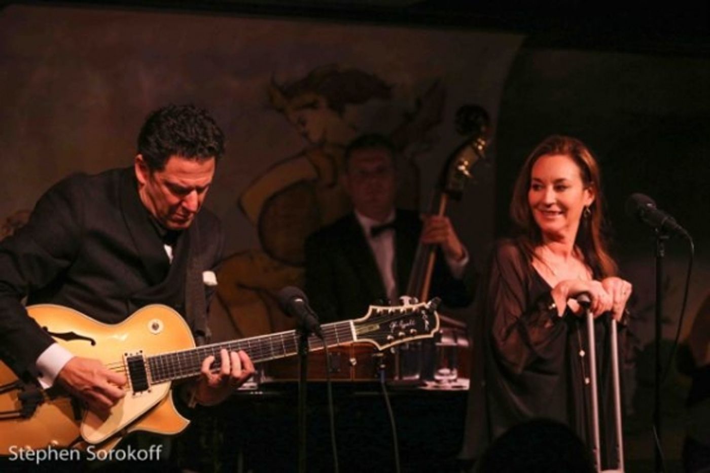 Photo Coverage: John Pizzarelli and Jessica Molaskey Bring 'Grownup Songs' to Cafe Carlyle  Image