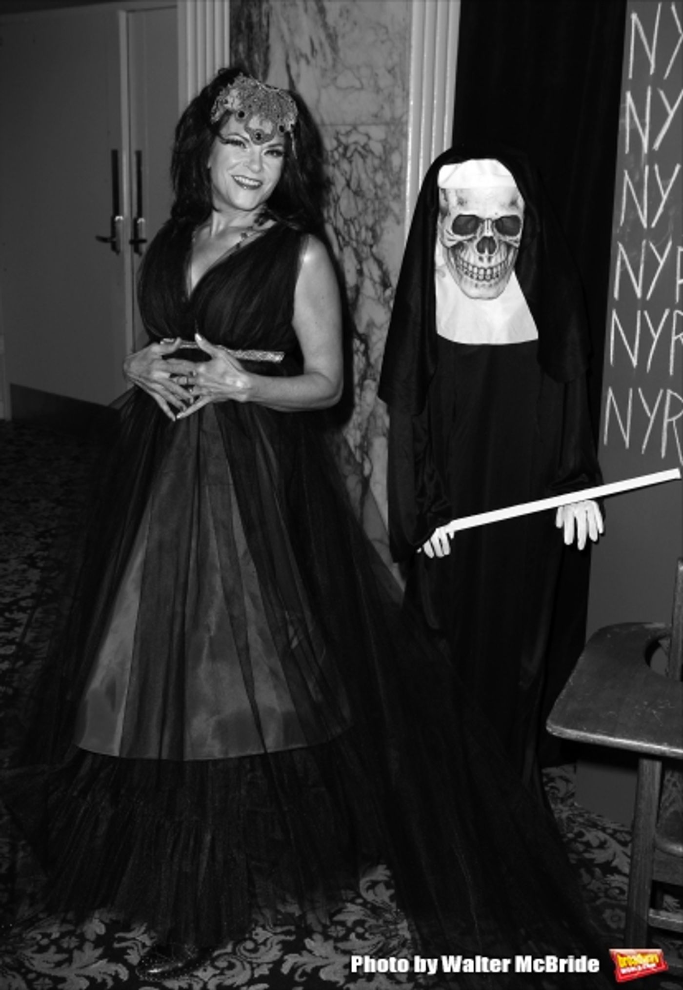 Photo Coverage: Inside FELLINI HULAWEENI with Bette Midler & More Photo Coverage: Inside FELLINI HULAWEENI with Bette Midler & More Image