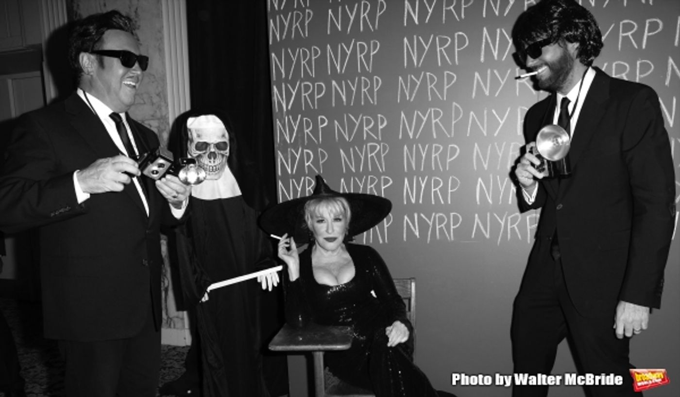 Photo Coverage: Inside FELLINI HULAWEENI with Bette Midler & More Photo Coverage: Inside FELLINI HULAWEENI with Bette Midler & More Image