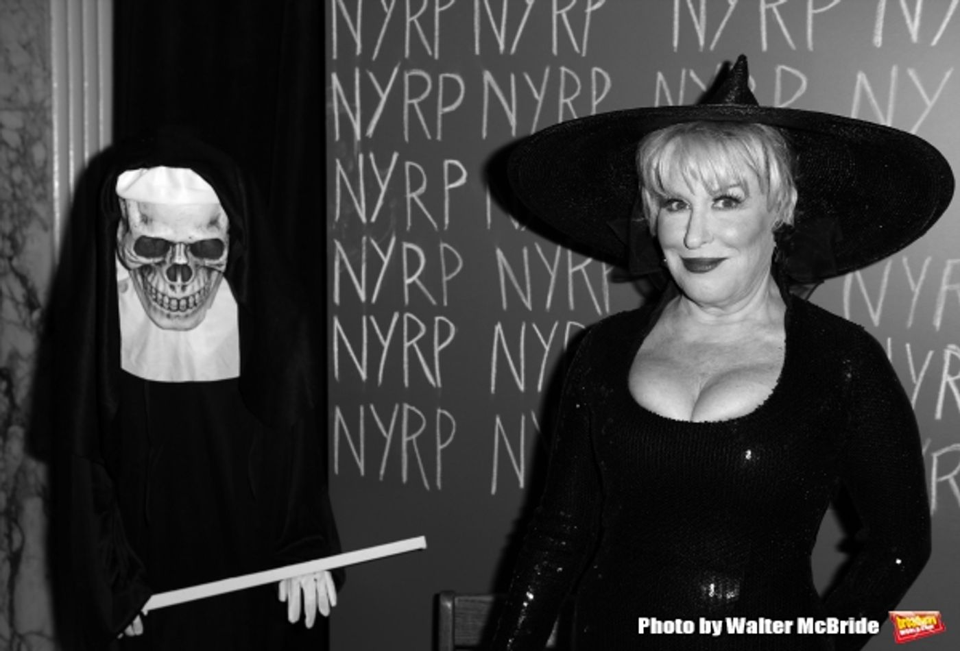 Photo Coverage: Inside FELLINI HULAWEENI with Bette Midler & More  Image