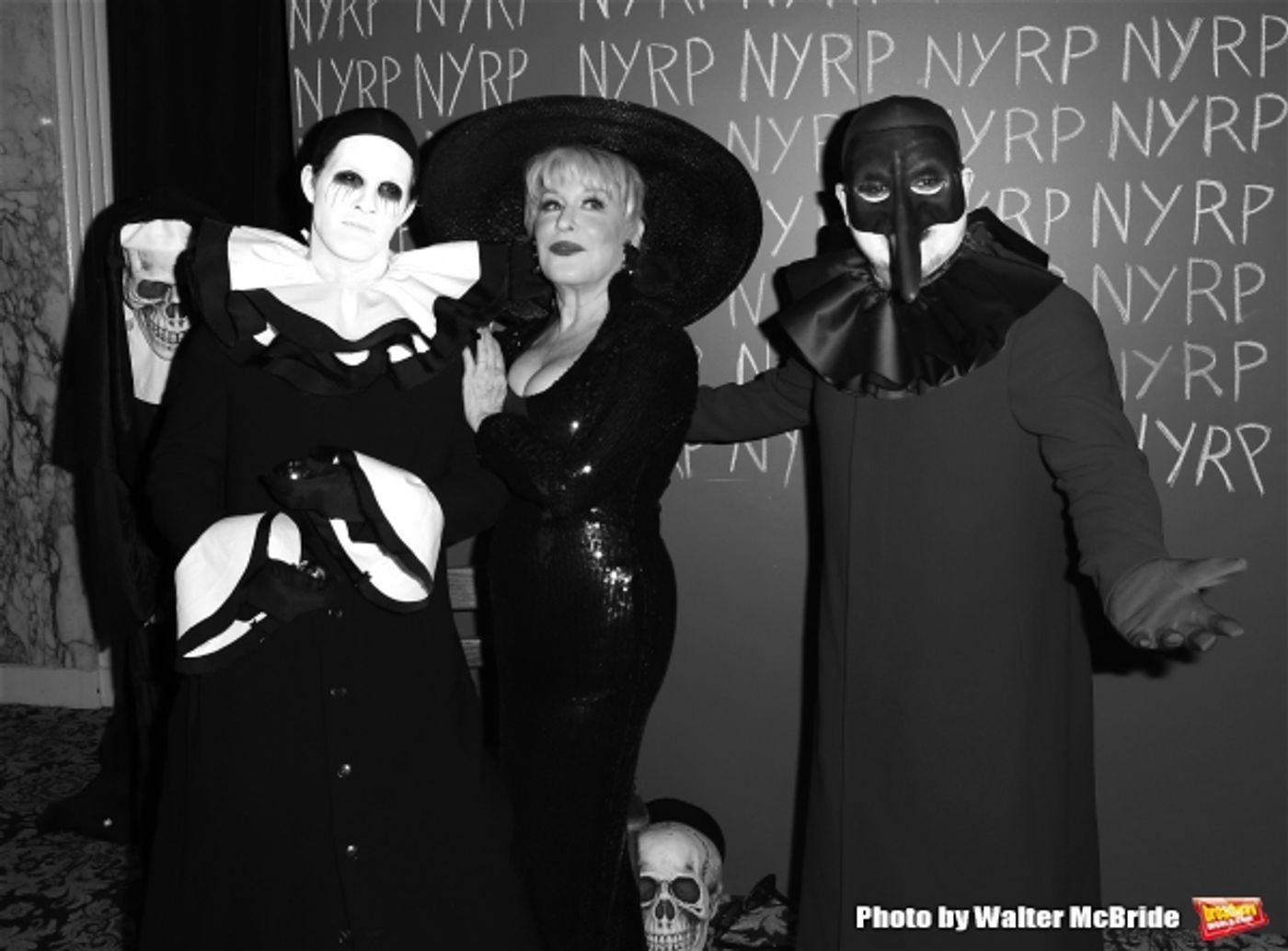 Photo Coverage: Inside FELLINI HULAWEENI with Bette Midler & More Photo Coverage: Inside FELLINI HULAWEENI with Bette Midler & More Image