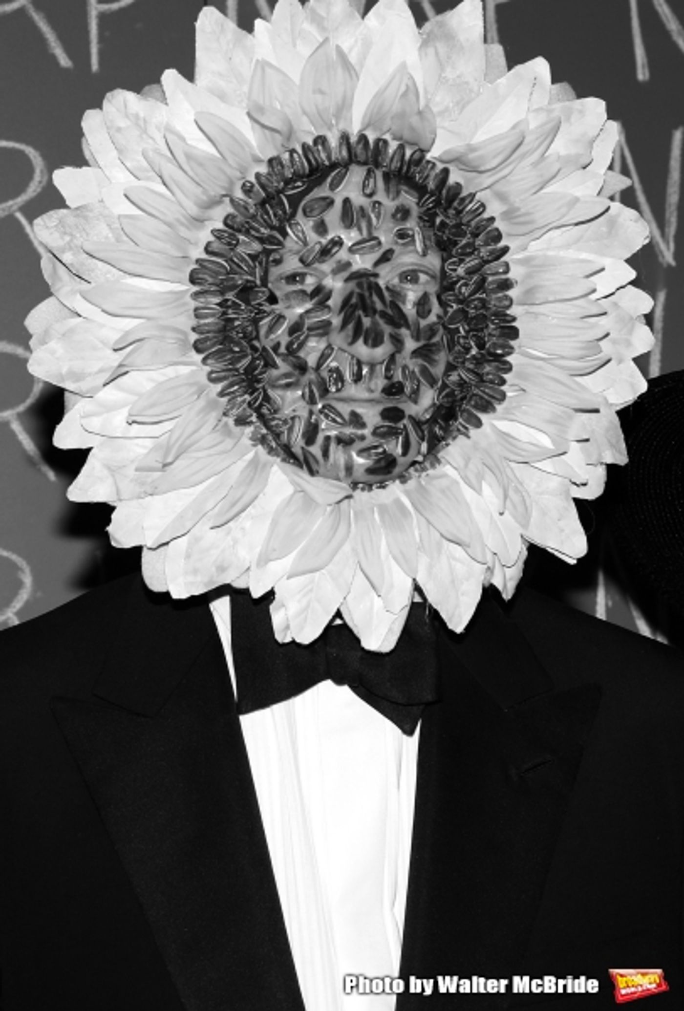 Photo Coverage: Inside FELLINI HULAWEENI with Bette Midler & More Photo Coverage: Inside FELLINI HULAWEENI with Bette Midler & More Image