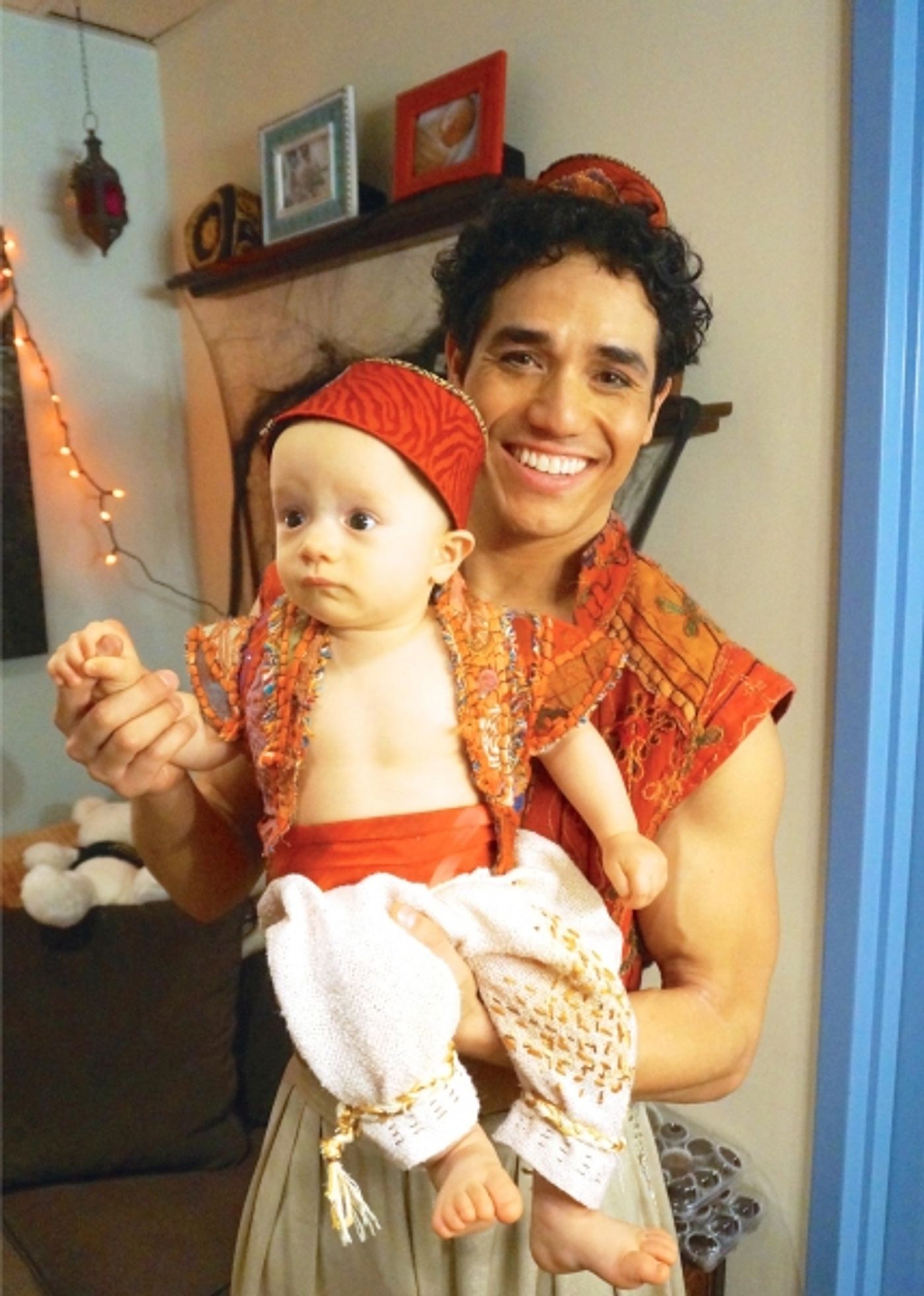 Photo Flash: Adam Jacobs' Twin Boys Dress Up as ALADDIN for Halloween!  Image