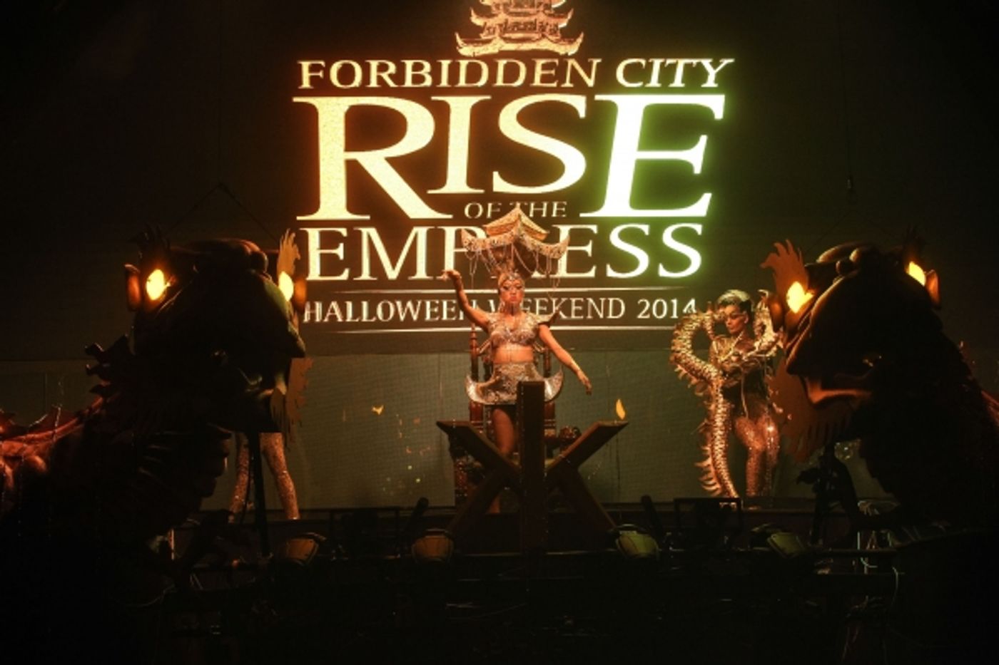 Photo Flash: Hakkasan Nightclub Hosts 'Forbidden City' Halloween Bash Photo Flash: Hakkasan Nightclub Hosts 'Forbidden City' Halloween Bash Image