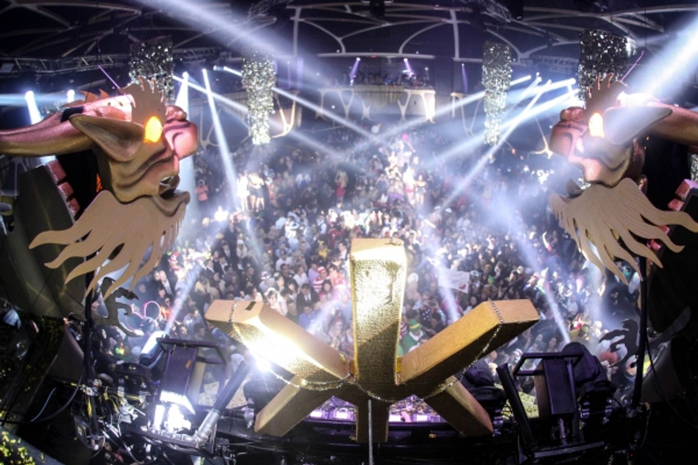 Photo Flash: Hakkasan Nightclub Hosts 'Forbidden City' Halloween Bash Photo Flash: Hakkasan Nightclub Hosts 'Forbidden City' Halloween Bash Image