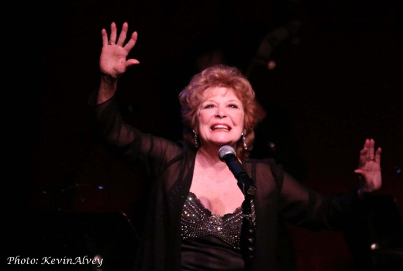 Photo Flash: Anita Gillette Premieres New Show at Birdland  Image