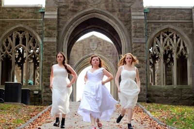 Hallie Martenson, Sophia Barrett Meghan Winch Photo