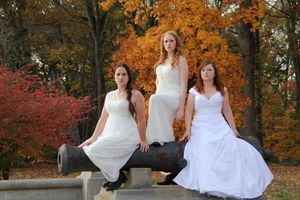Hallie Martenson, Sophia Barrett Meghan Winch @ BroadwayWorld Hallie Martenson, Sophia Barrett Meghan Winch Photo