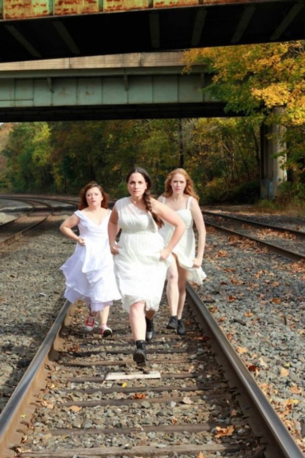 Hallie Martenson, Sophia Barrett Meghan Winch Photo