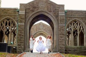 Hallie Martenson, Sophia Barrett Meghan Winch Photo