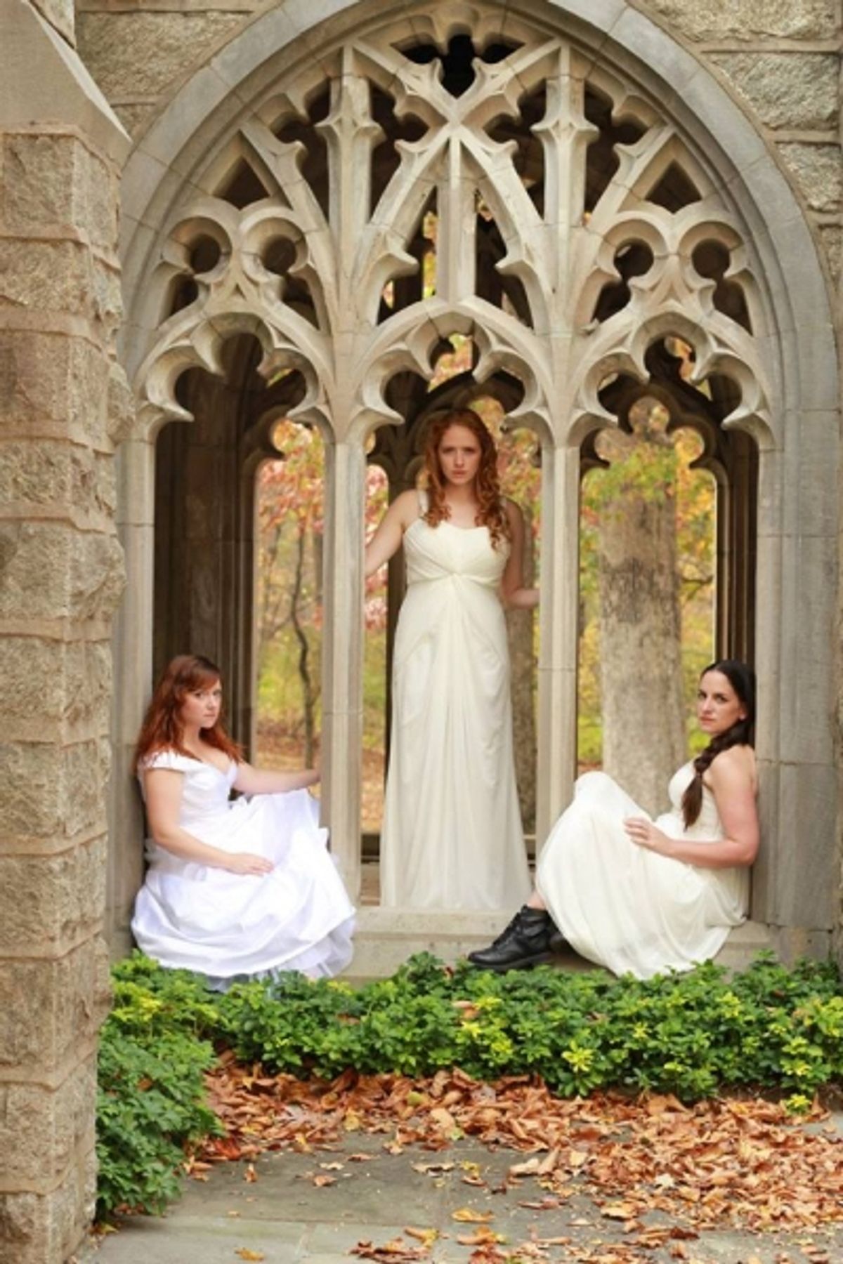 Hallie Martenson, Sophia Barrett Meghan Winch at 