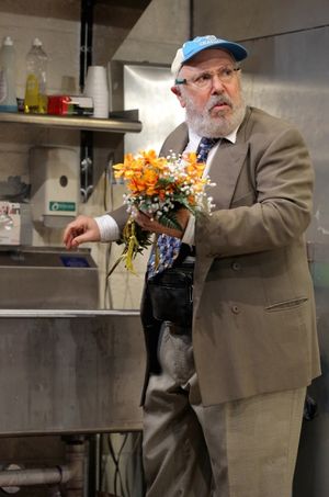 Lee Wilkoff @ BroadwayWorld Lee Wilkoff Photo