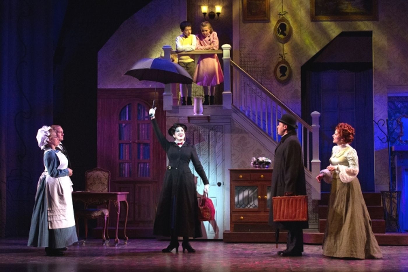 Photo Flash: First Look at Walnut Street's MARY POPPINS  Image