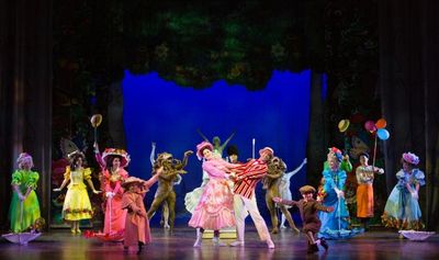 Lindsey Bliven, David Elder and Company Photo