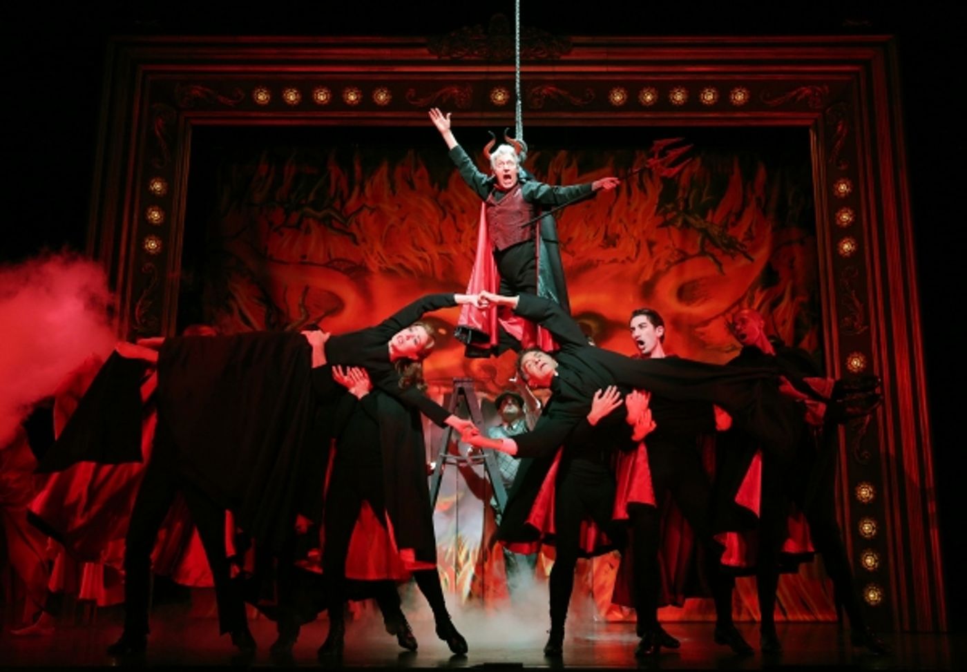 Photo Flash: First Look at Brian Stokes Mitchell, Laura Osnes, Tony Sheldon and More in Encores! THE BAND WAGON  Image