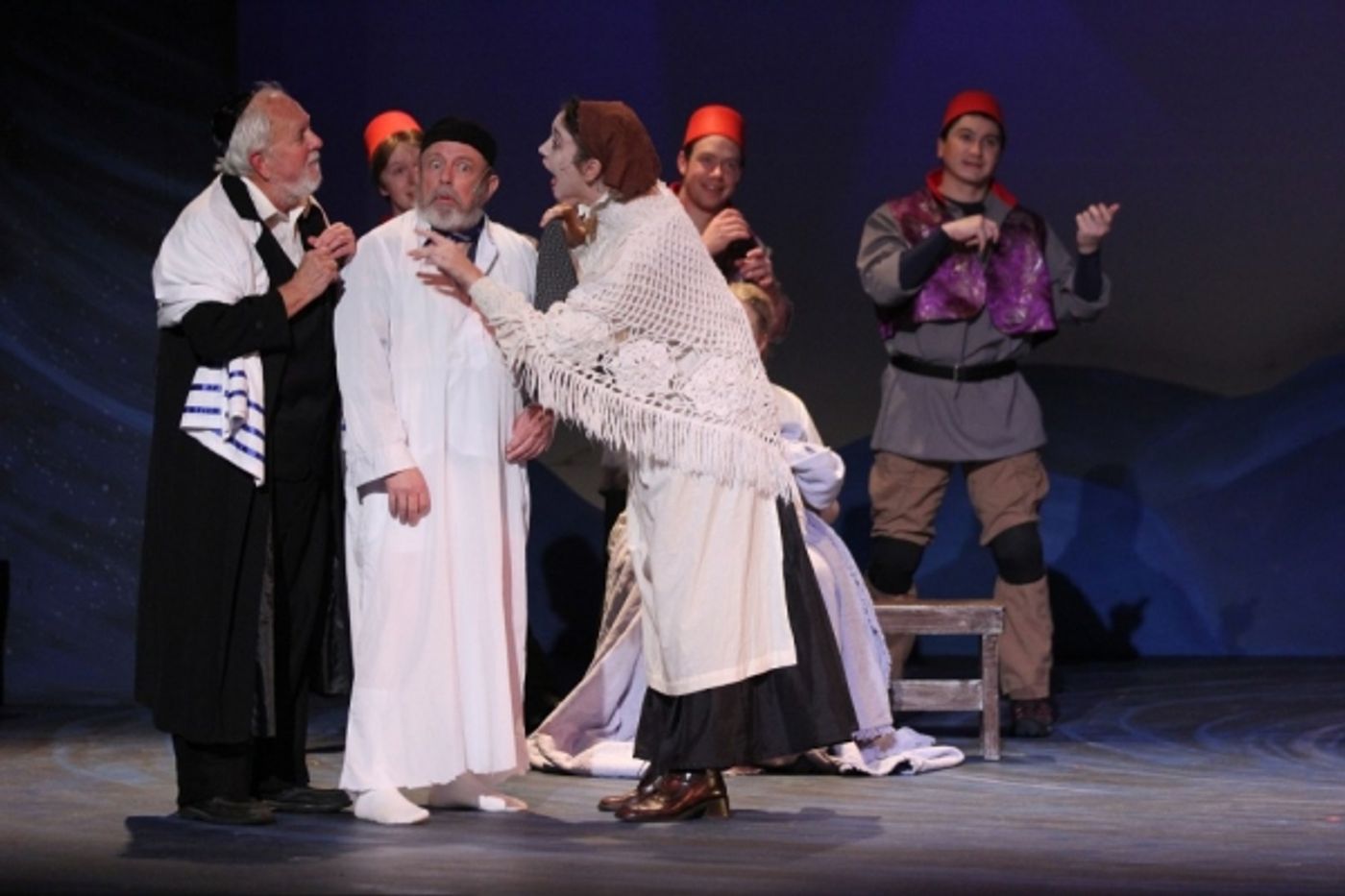 Photo Flash: First Look at Seattle Musical Theater's FIDDLER ON THE ROOF, Opening Tonight  Image