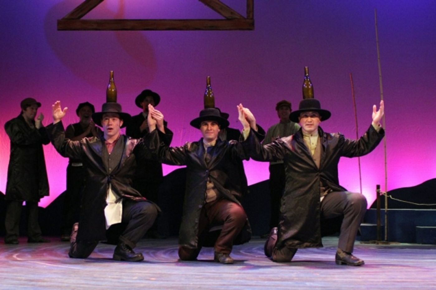 Photo Flash: First Look at Seattle Musical Theater's FIDDLER ON THE ROOF, Opening Tonight  Image