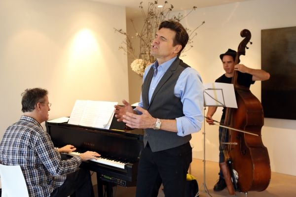 Brent Barrett with Christopher Danny on piano and Chris North on bass Photo