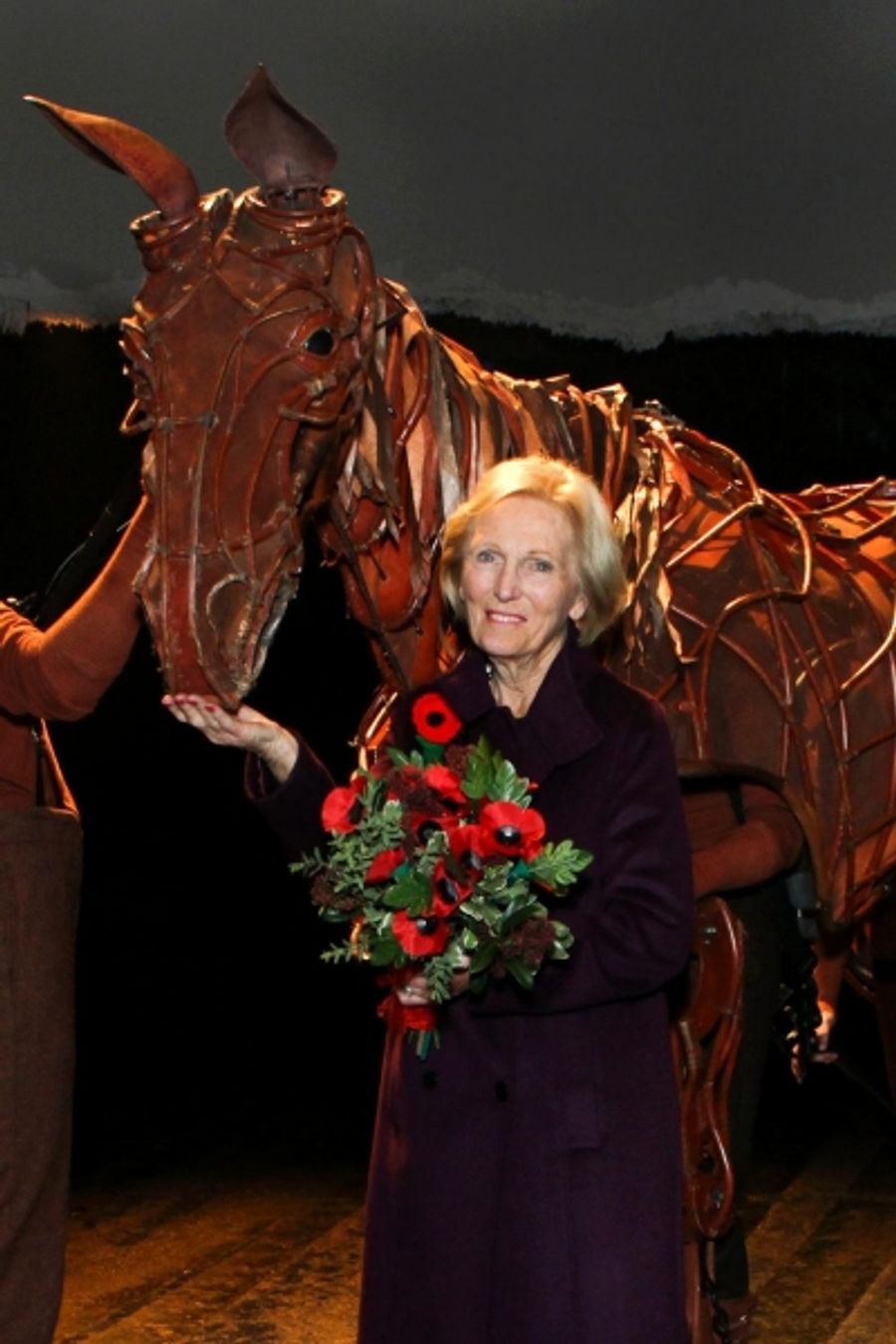 Photo Flash: Mary Berry Presents WAR HORSE's Joey with Poppy Bouquet Image