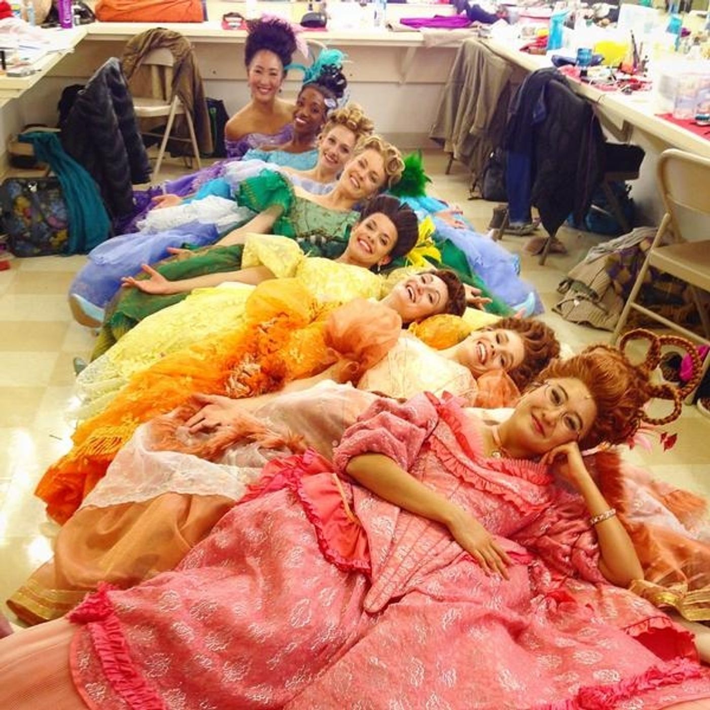 Photo Flash: Saturday Intermission Pics November 8- SATURDAY NIGHT Cast Takes First SIP and More! Photo Flash: Saturday Intermission Pics November 8- SATURDAY NIGHT Cast Takes First SIP and More! Image