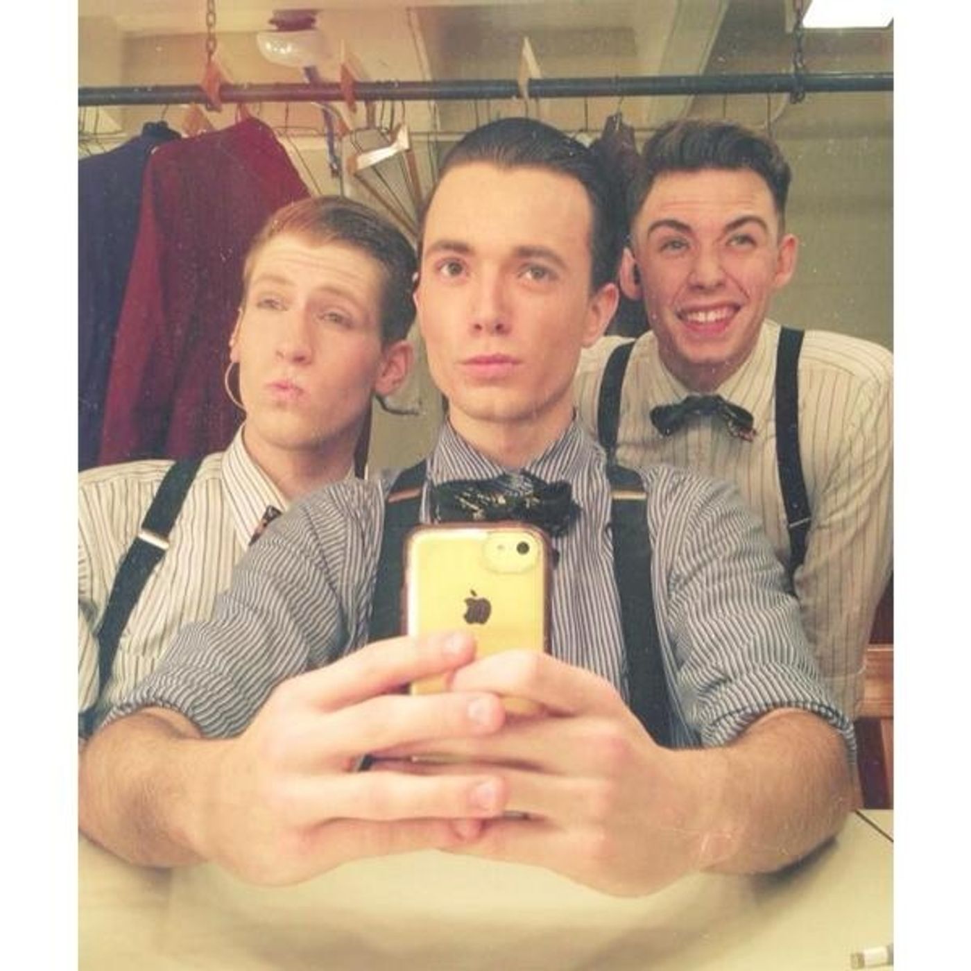 Photo Flash: Saturday Intermission Pics November 8- SATURDAY NIGHT Cast Takes First SIP and More! Photo Flash: Saturday Intermission Pics November 8- SATURDAY NIGHT Cast Takes First SIP and More! Image