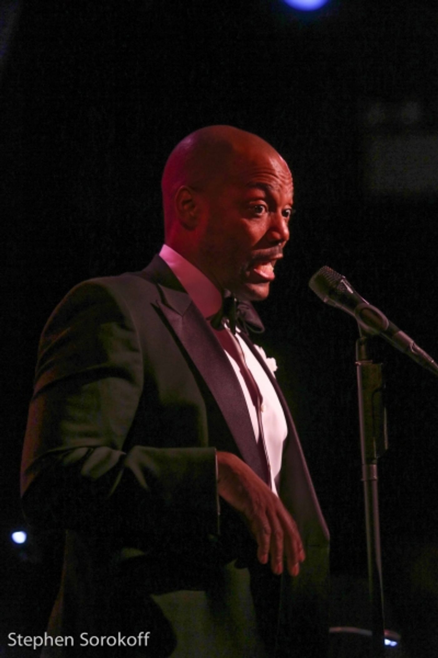 Photo Coverage: T. Oliver Reid Brings DROP ME OFF IN HARLEM to The Metropolitan Room  Image