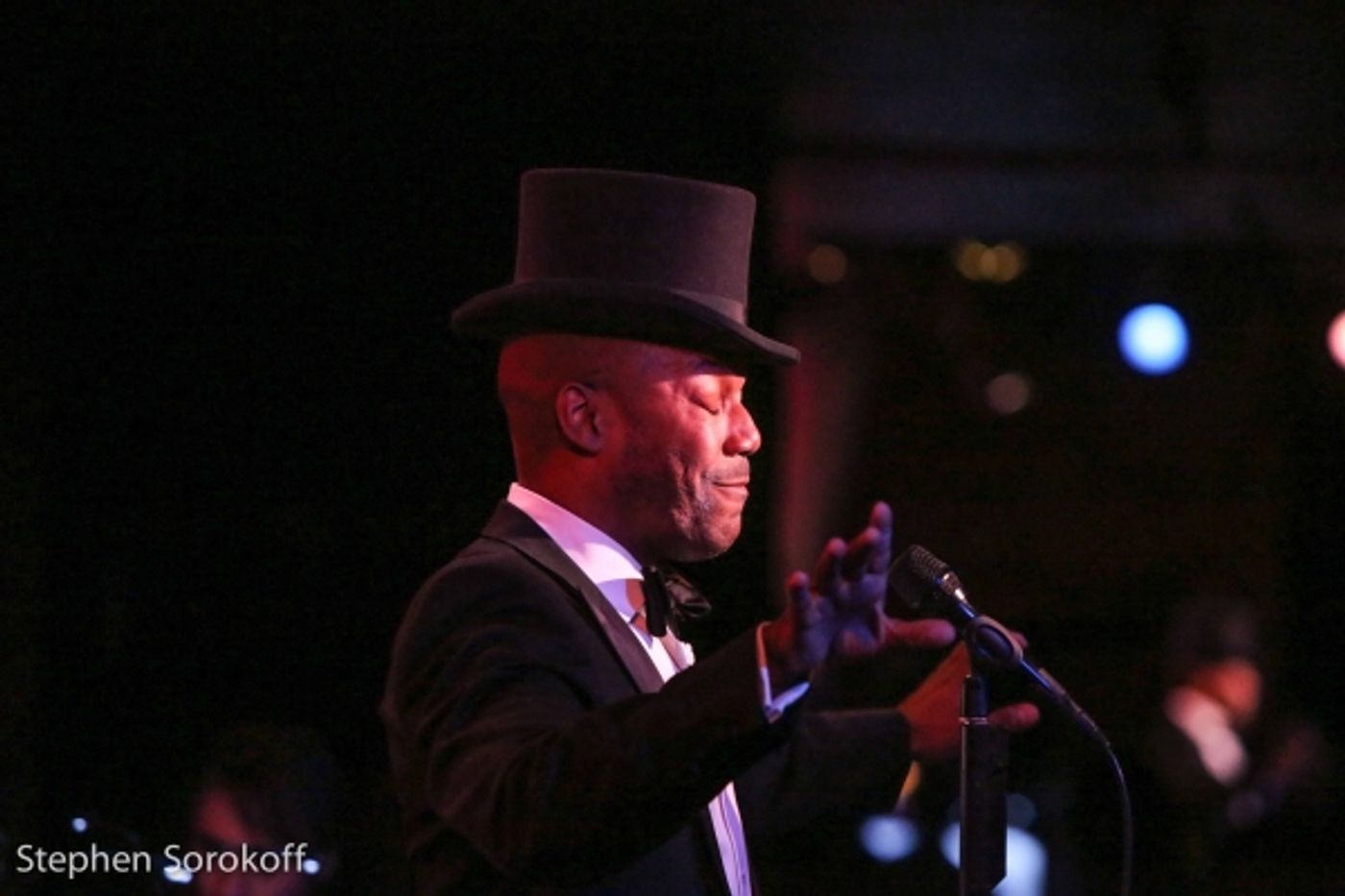 Photo Coverage: T. Oliver Reid Brings DROP ME OFF IN HARLEM to The Metropolitan Room  Image