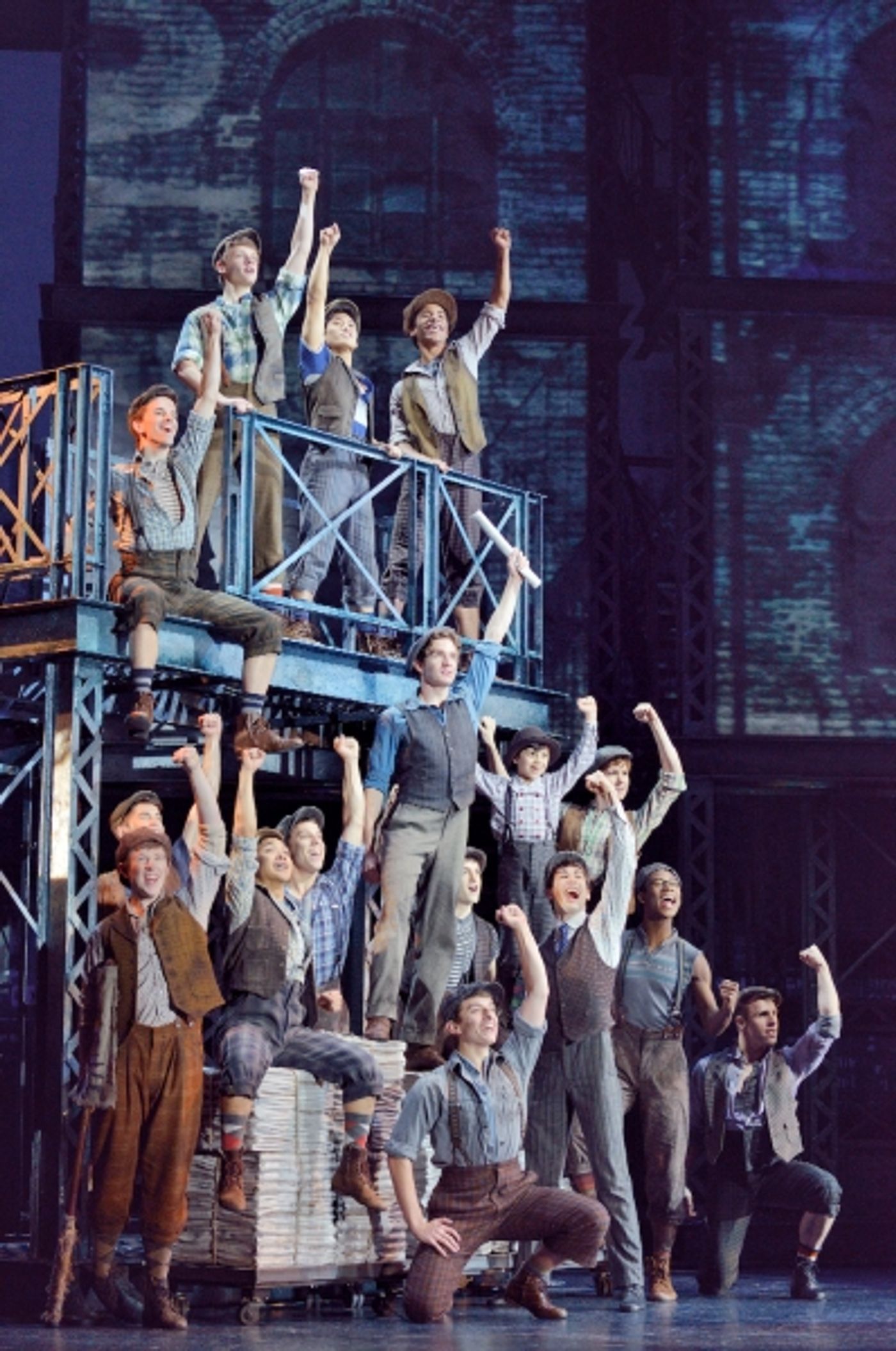 Photo Flash: First Look at Dan DeLuca, Stephanie Styles & More in NEWSIES National Tour!  Image