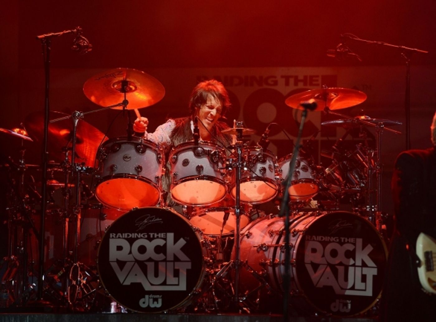 Photo Flash: RAIDING THE ROCK Debuts at New Tropicana Las Vegas  Image