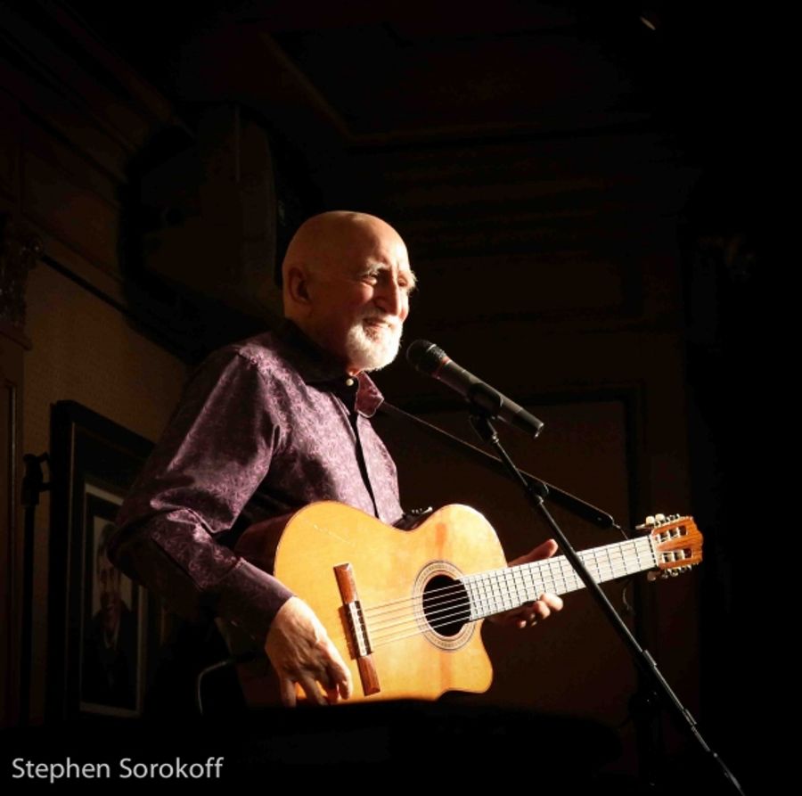 Photo Coverage: Dominic Chianese Performs at Friars Neapolitan Night Image