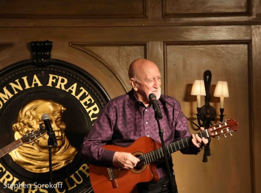 Photo Coverage: Dominic Chianese Performs at Friars Neapolitan Night Image